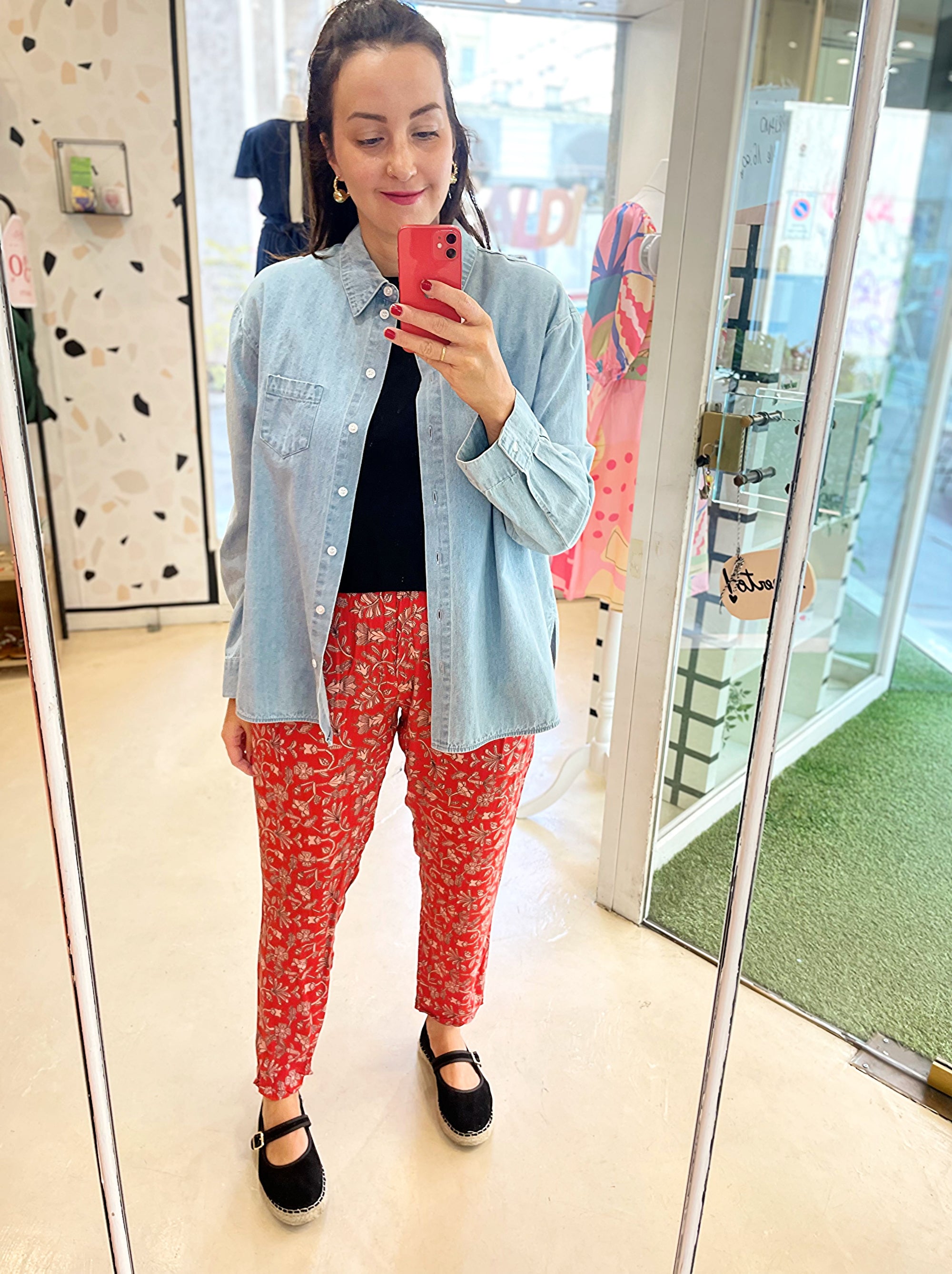 PANTALONE FIORI ROSSI