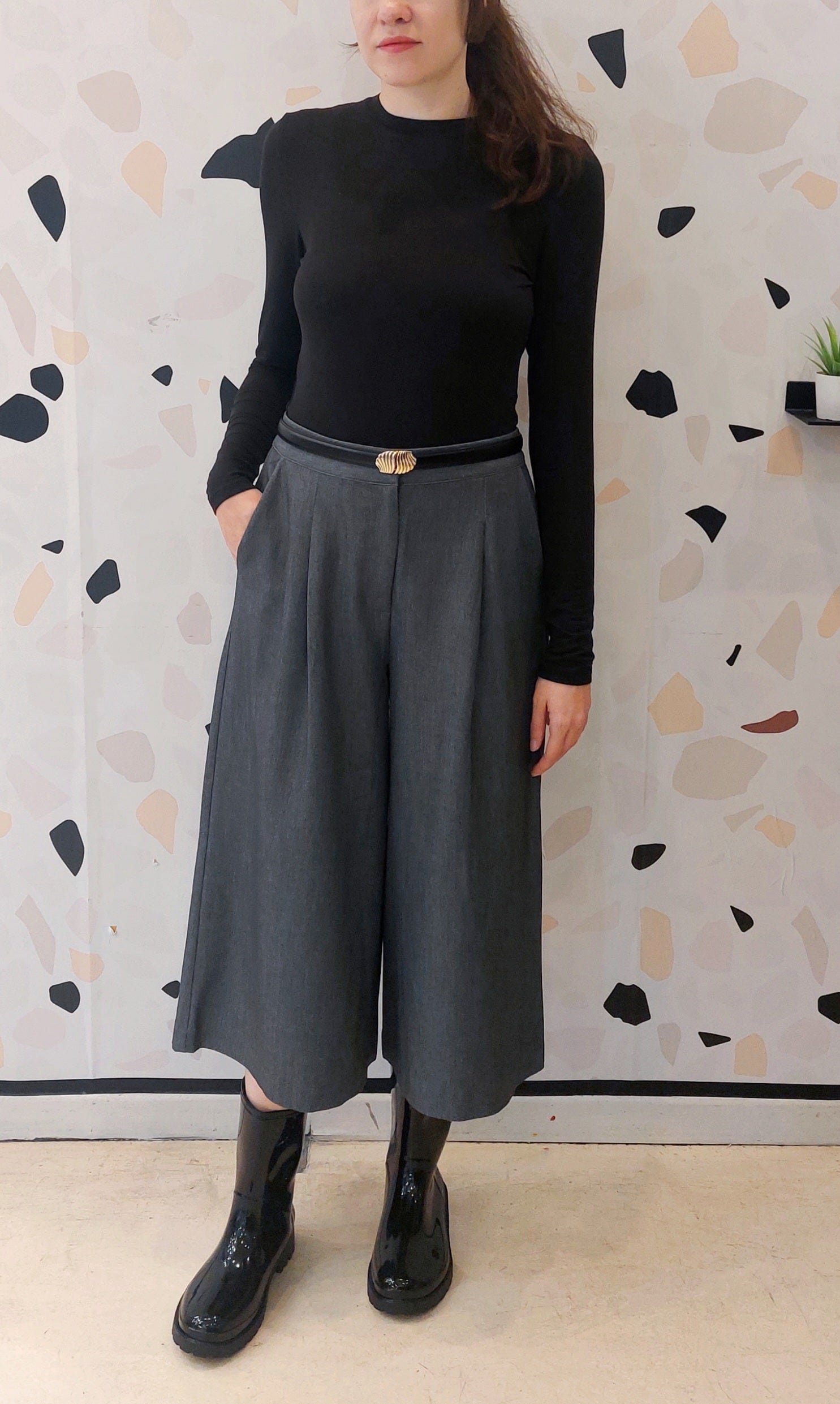 T-SHIRT A MANICA LUNGA NERA