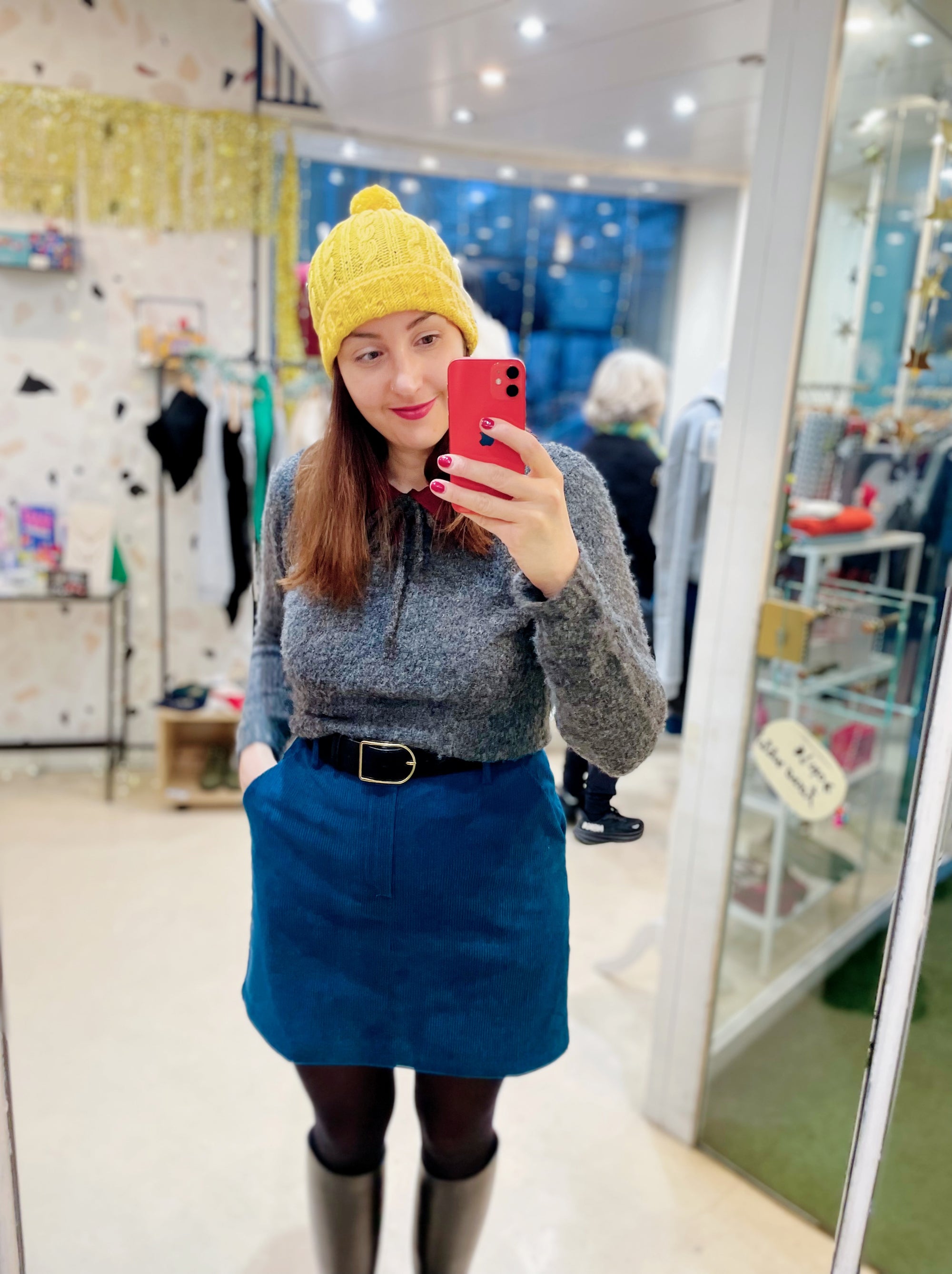 CAPPELLI IN LANA FATTI A MANO