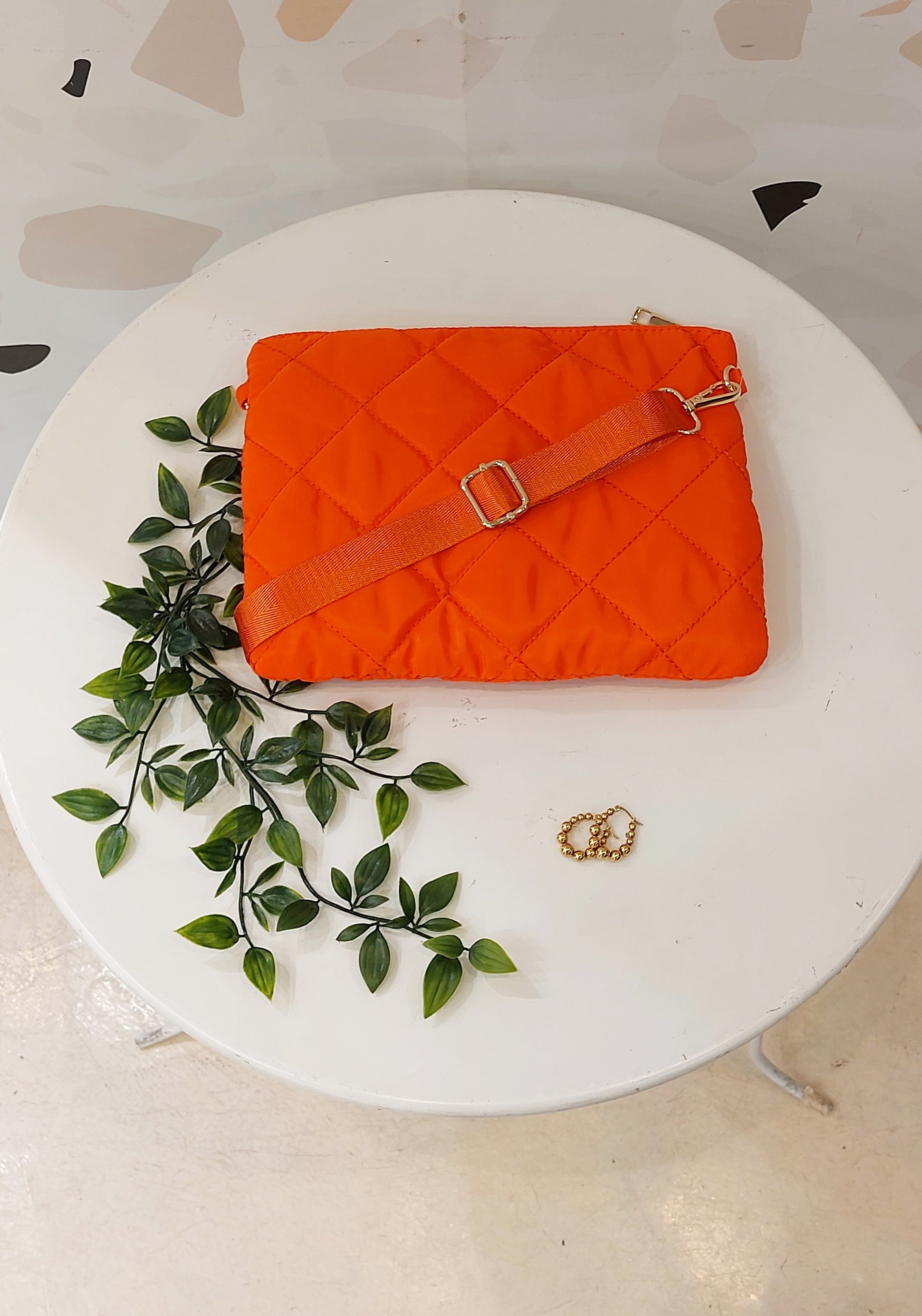 BORSA IMPERMEABILE TRAPUNTATA ARANCIONE