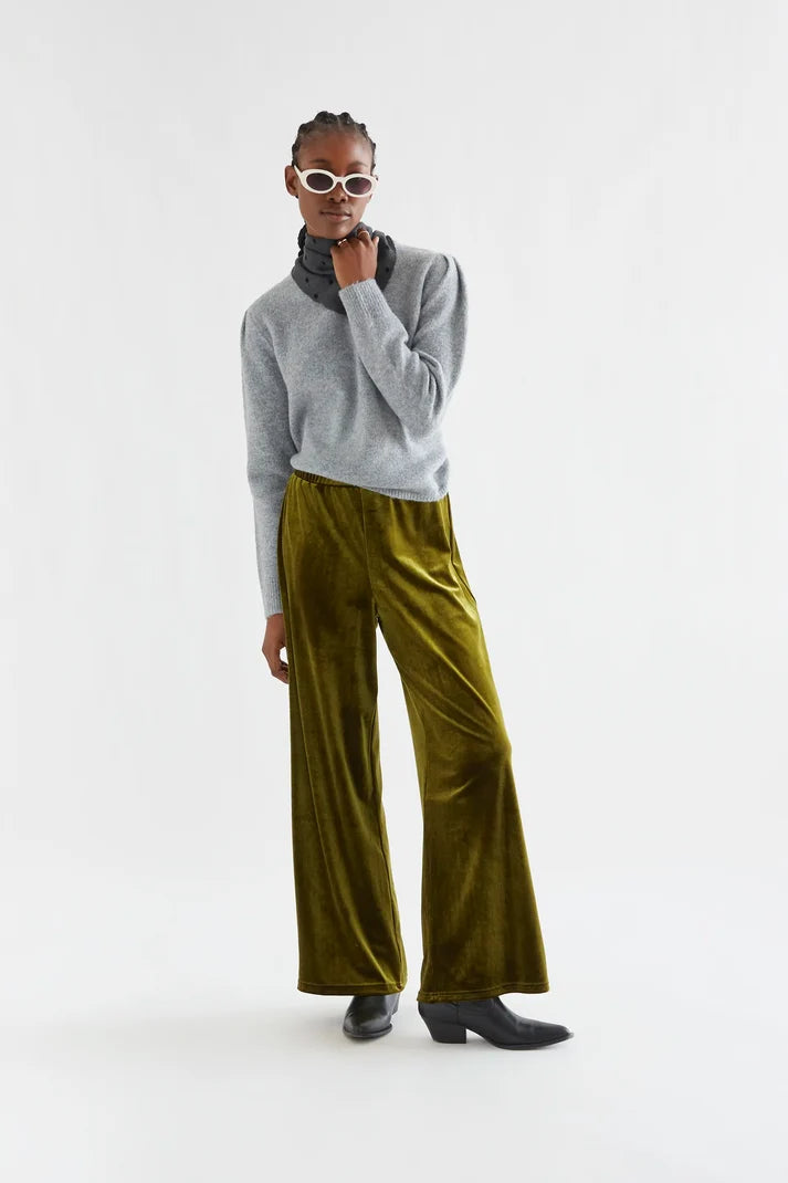Pantaloni in velluto a coste verde oliva