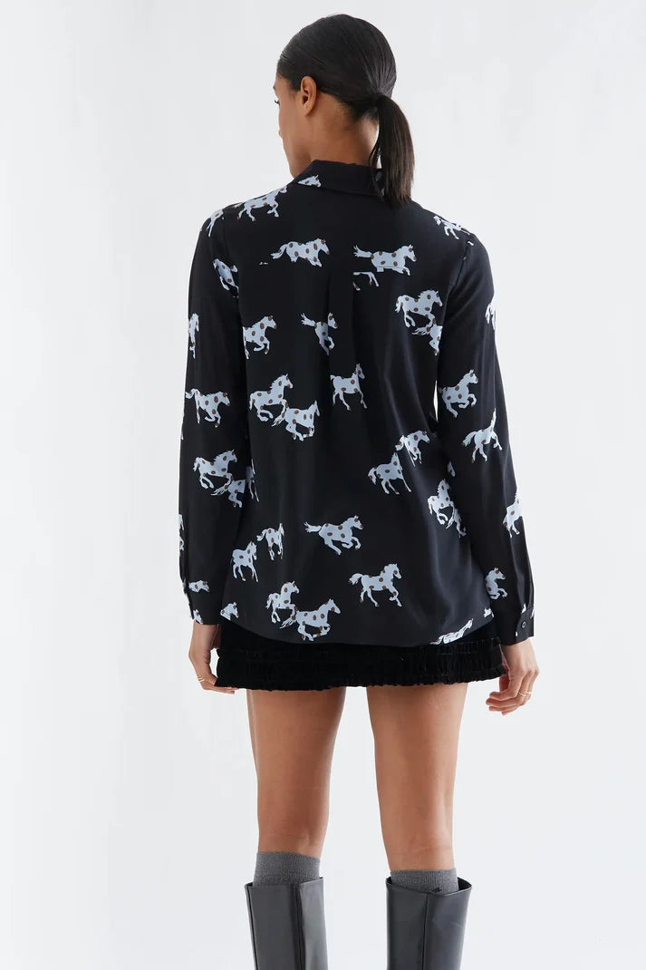 Camicia con stampa cavalli in viscosa