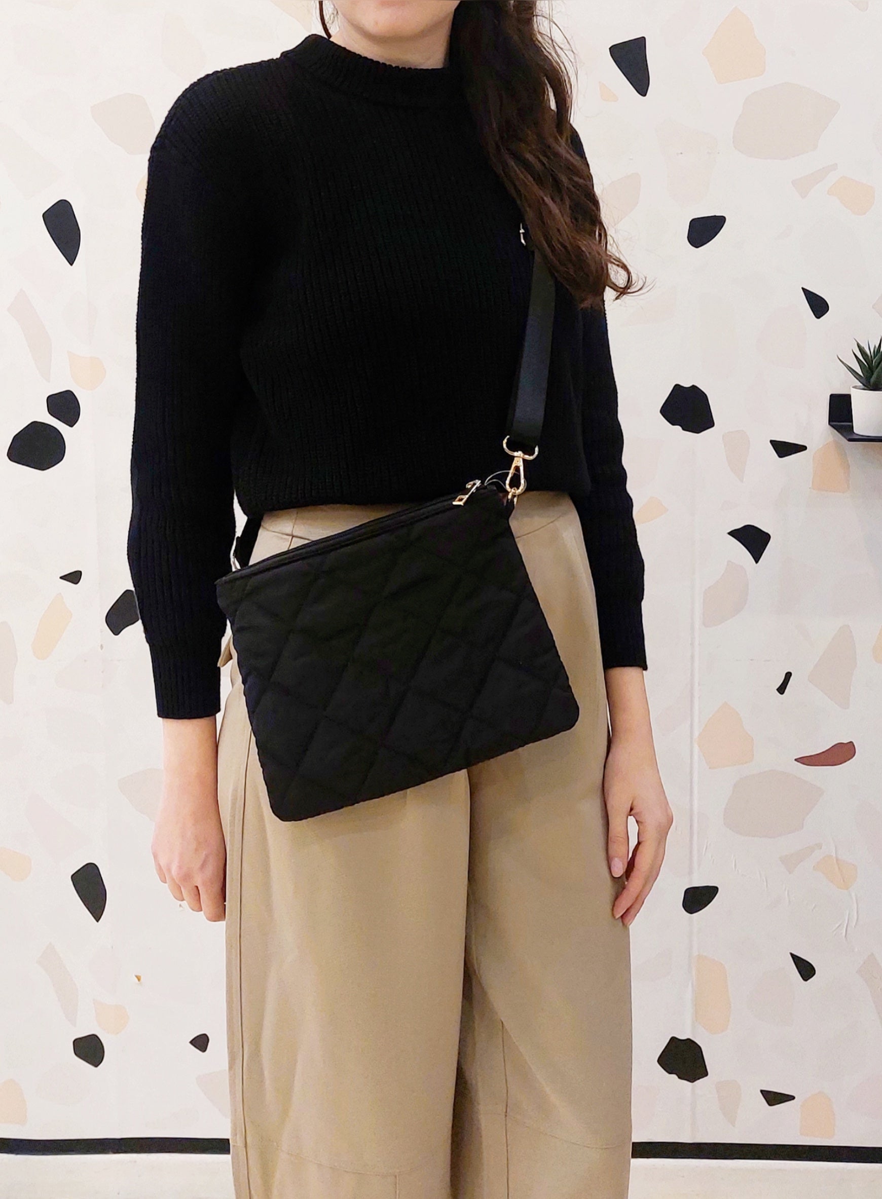 BORSA IMPERMEABILE TRAPUNTATA NERA