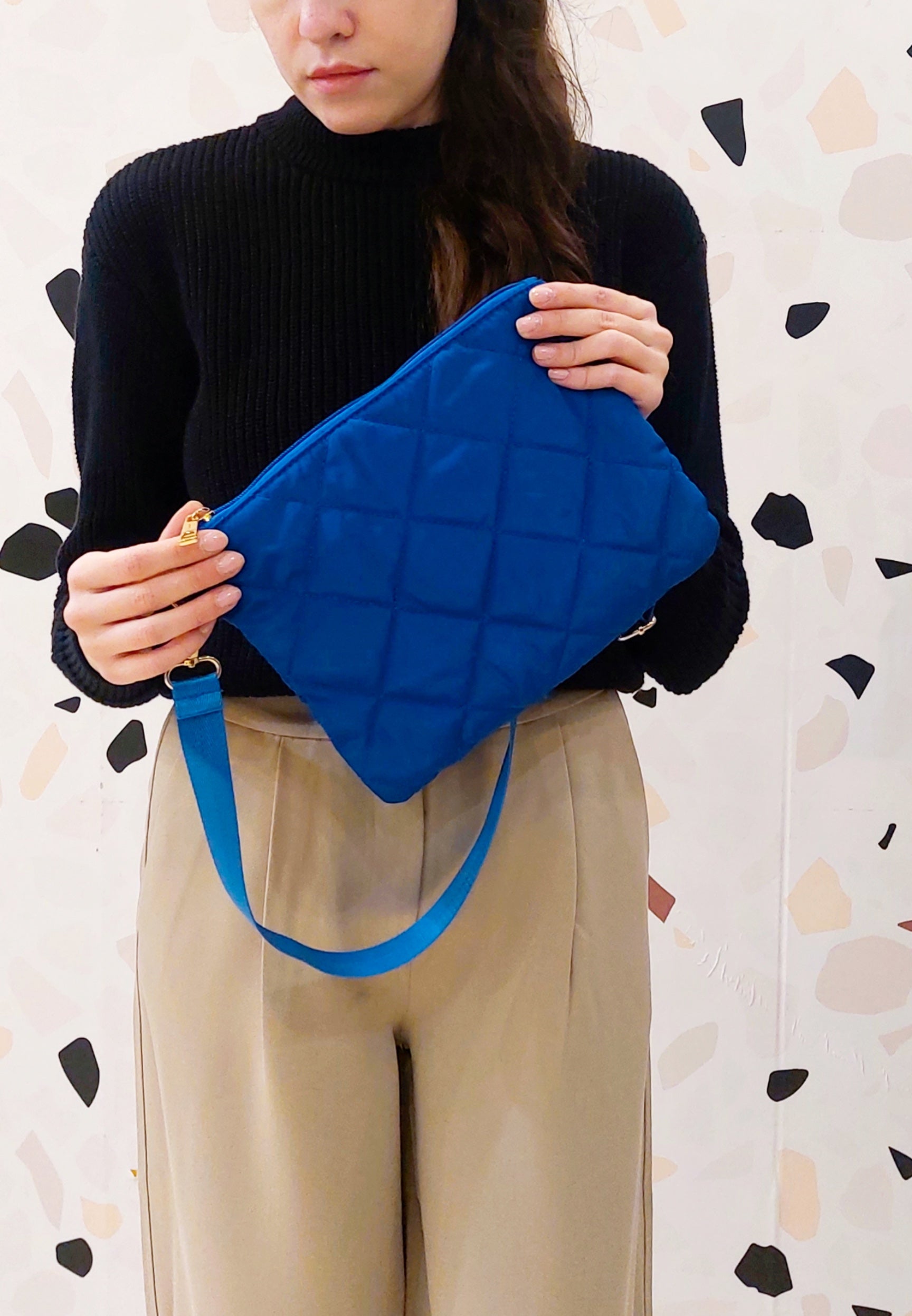 BORSA IMPERMEABILE TRAPUNTATA BLU