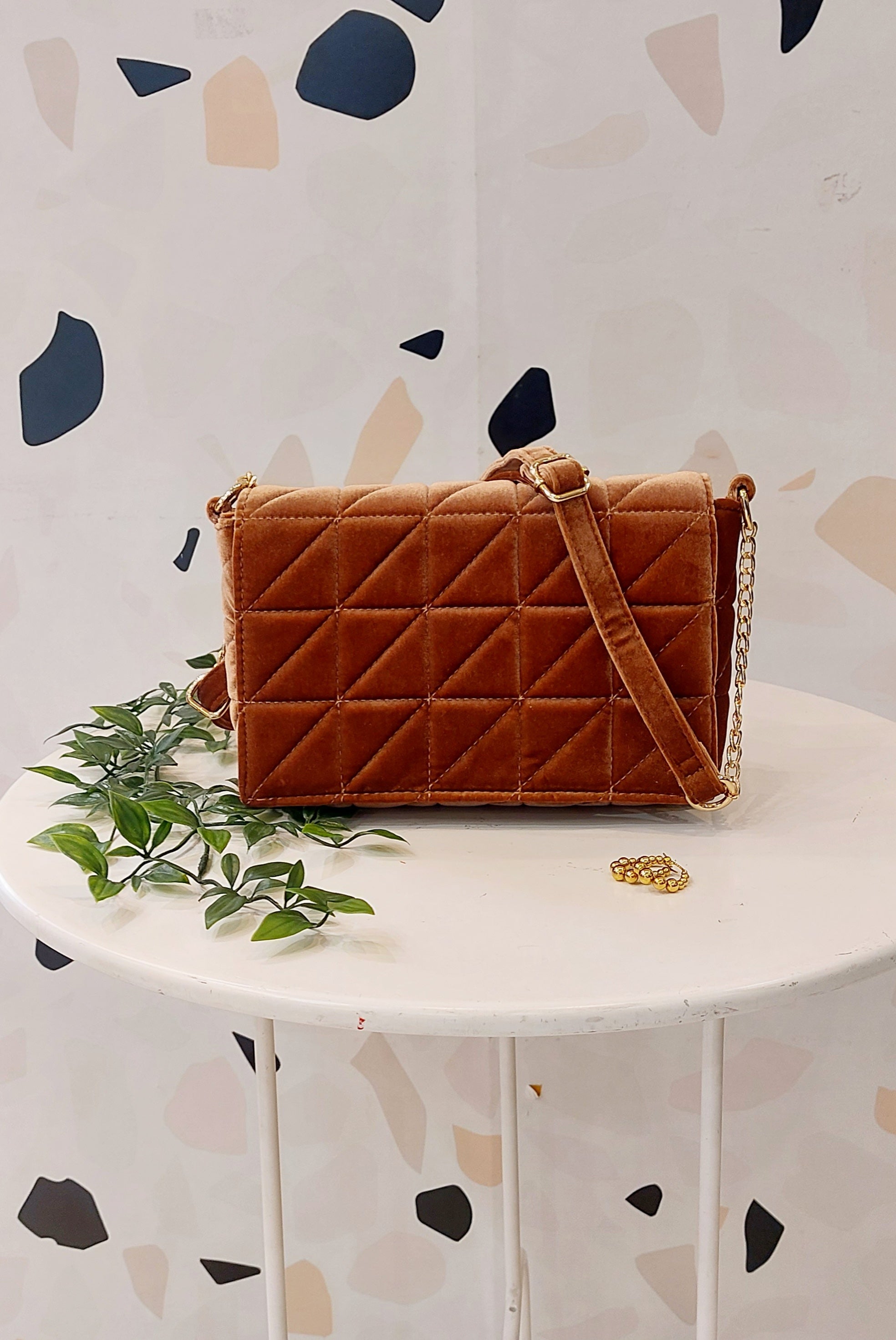 BORSA IN VELLUTO TRAPUNTATO CHAMPAGNE