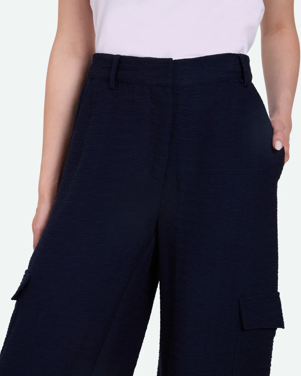 PANTALONI BLU CON TASCHE