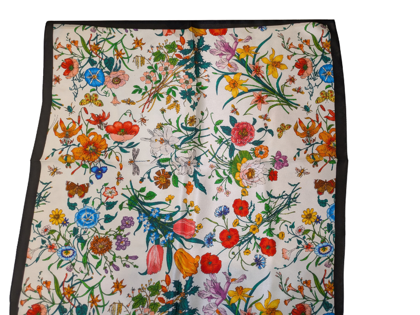 FOULARD 50X50 IN 100% SETA