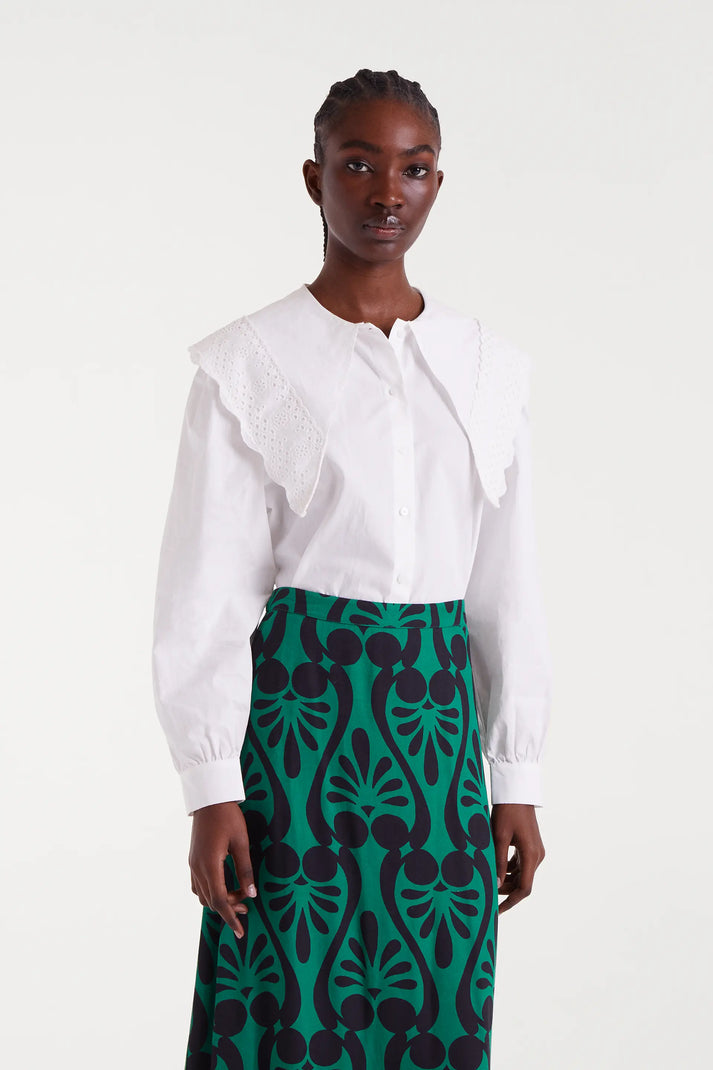 CAMICIA BIANCA CON COLLETTO RICAMATO