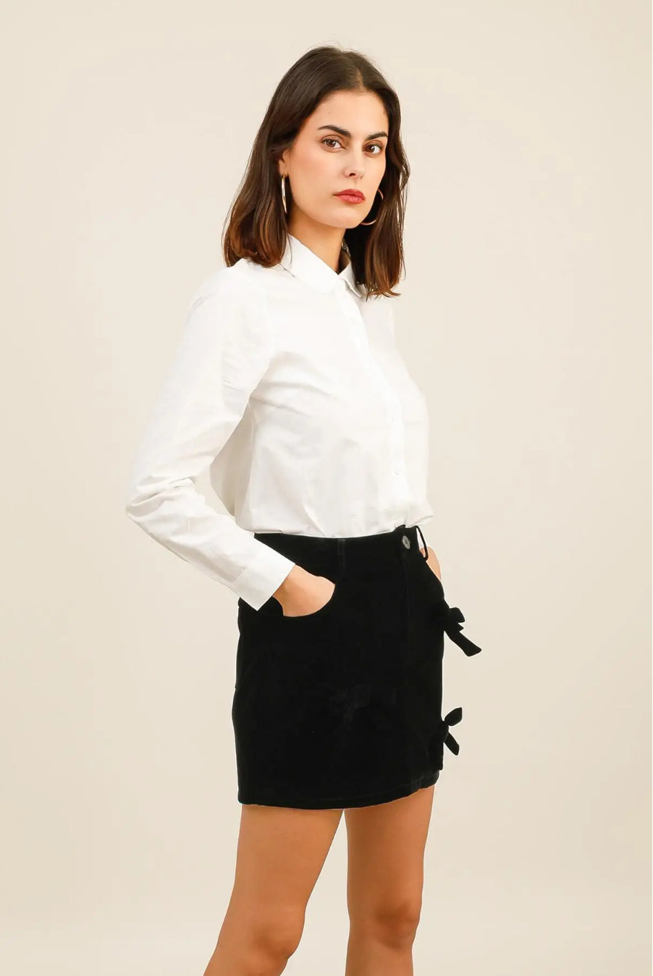 GONNA NERA IN VELLUTO CON FIOCCHI