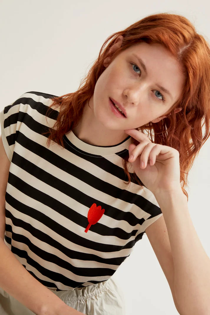 T-SHIRT A RIGHE E RICAMO TULIPANO