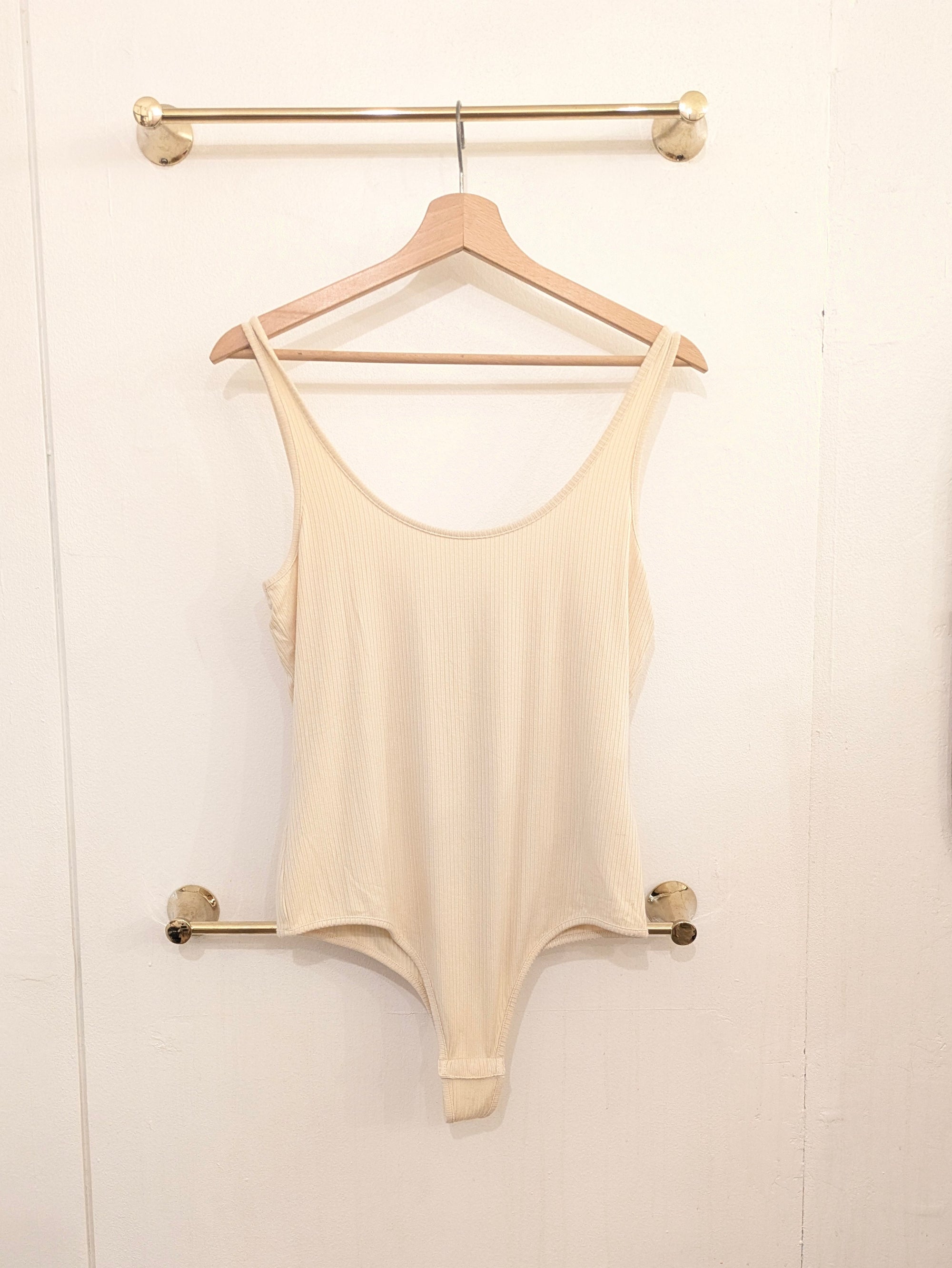 bodyy color panna