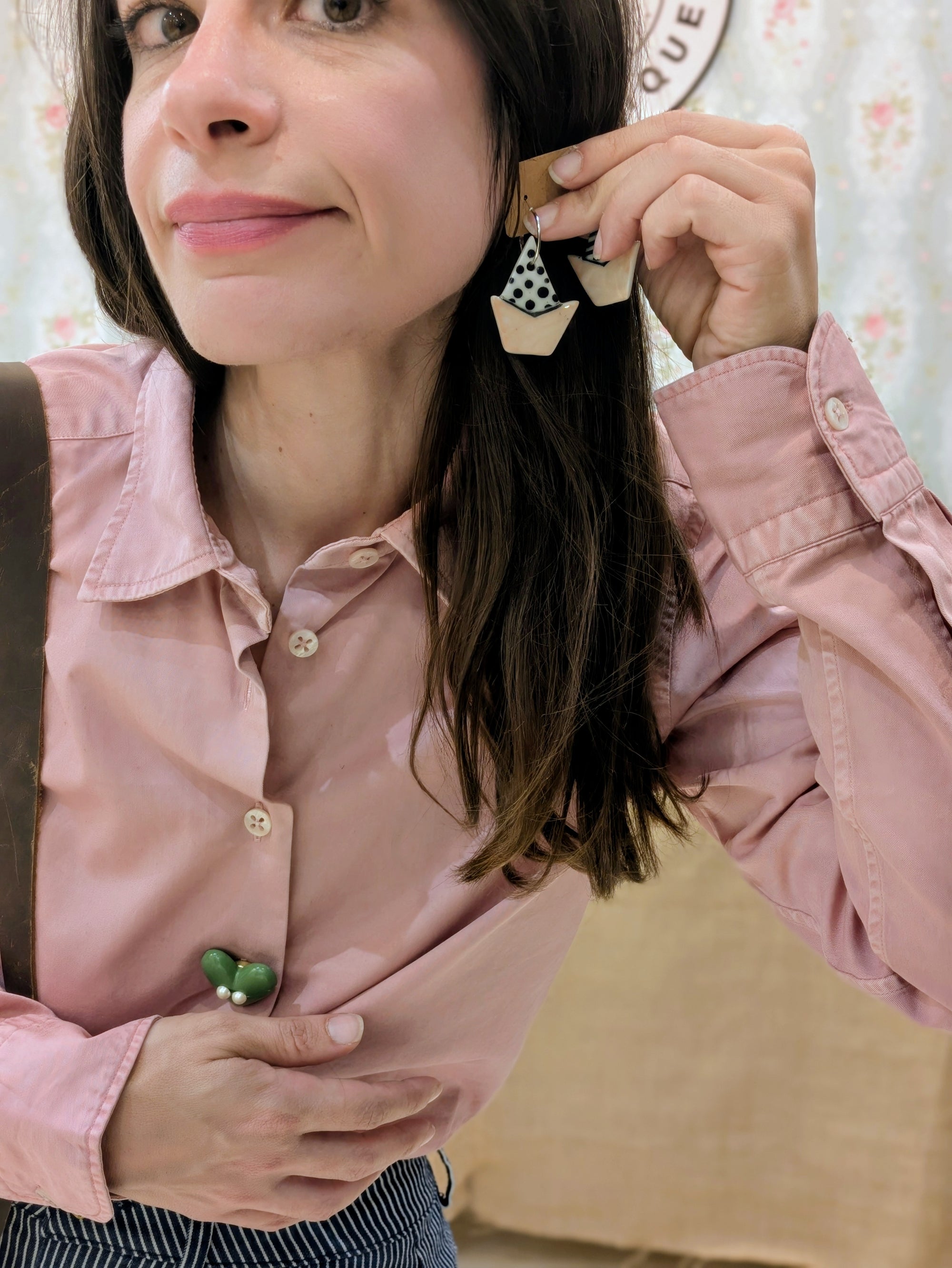ORECCHINI IN CERAMICA ROSA, BIANCO E NERO