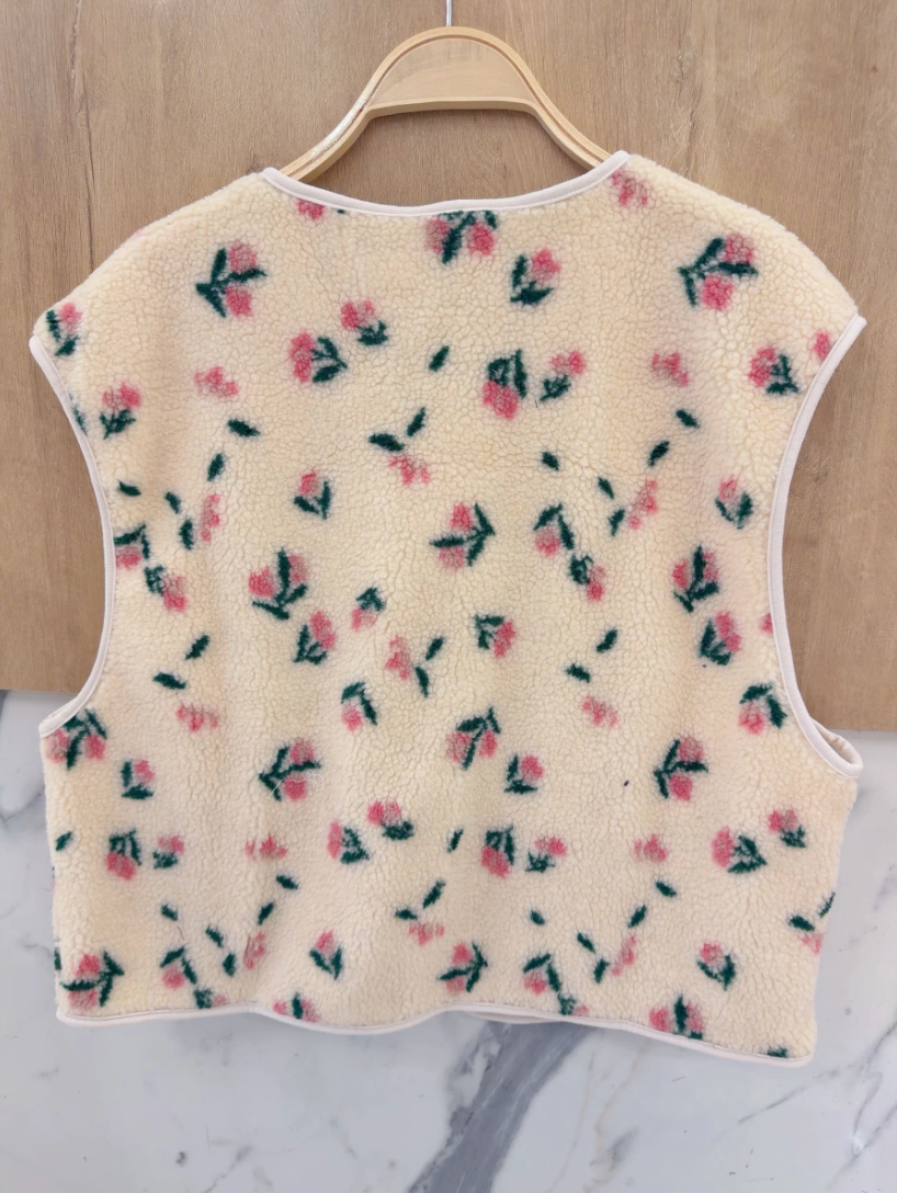 GILET SENZA MANICHE IN PELLICCIA SINTETICA CON STAMPA FLOREALE