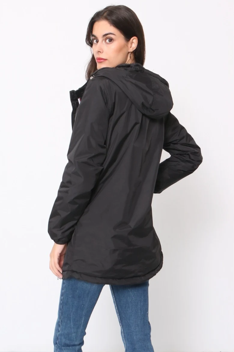 Parka imbottito con interno in pelliccia e zip