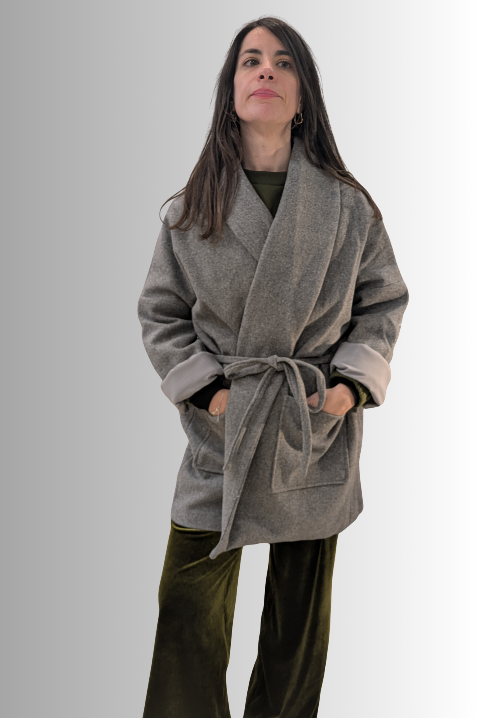 Cappotto grigio con collo a scialle e cintura – Compañía Fantástica