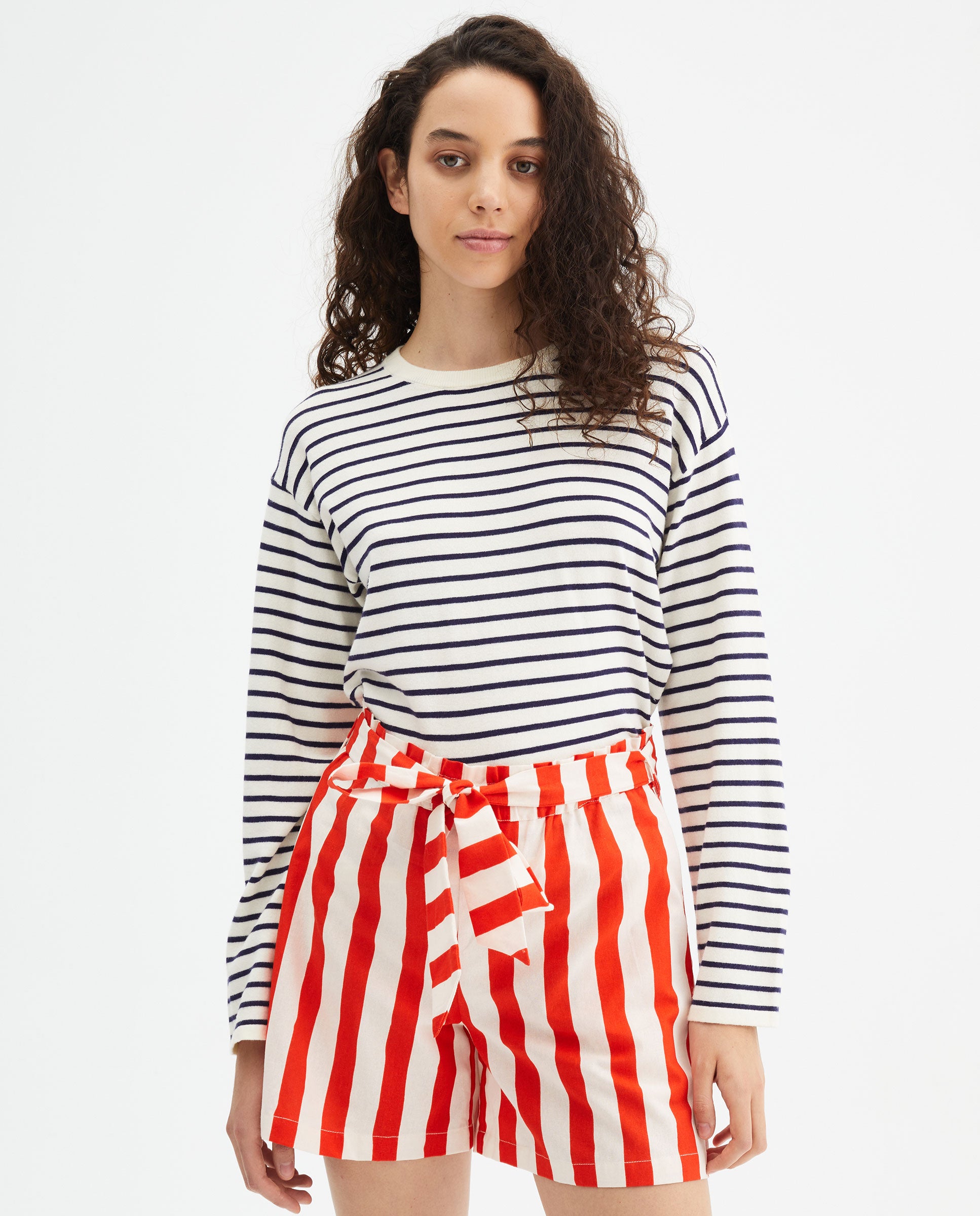 SHORTS A RIGHE BIANCHE E ROSSE