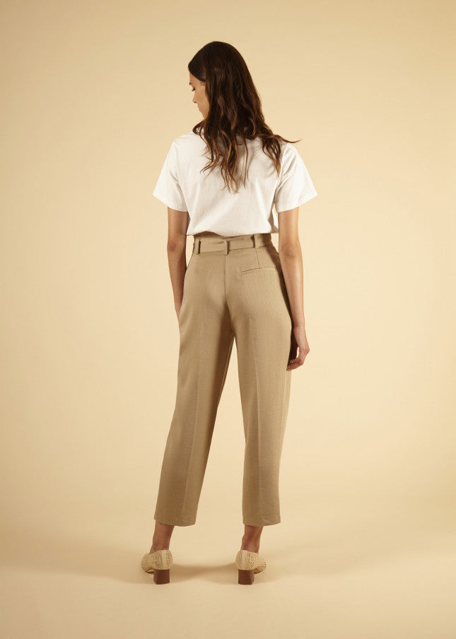 PANTALONE BEIGE A VITA ALTA CON TASCHE