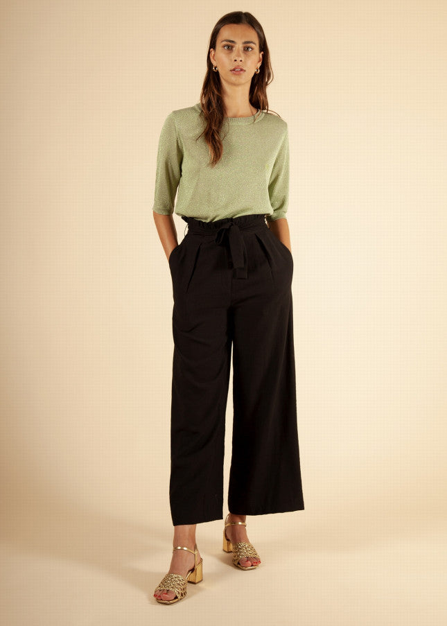 PANTALONE NERO SCAMPANATO CON ROUGES IN VITA