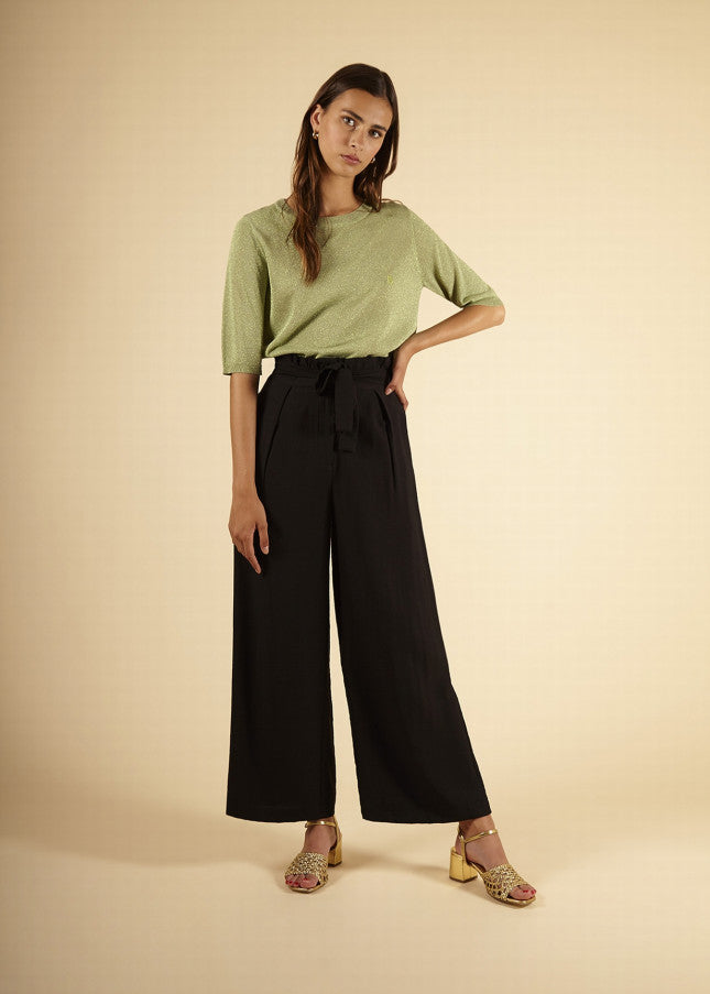 PANTALONE NERO SCAMPANATO CON ROUGES IN VITA